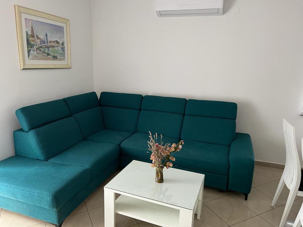 Apartments Purkovic Vodice Eksteriør bilde