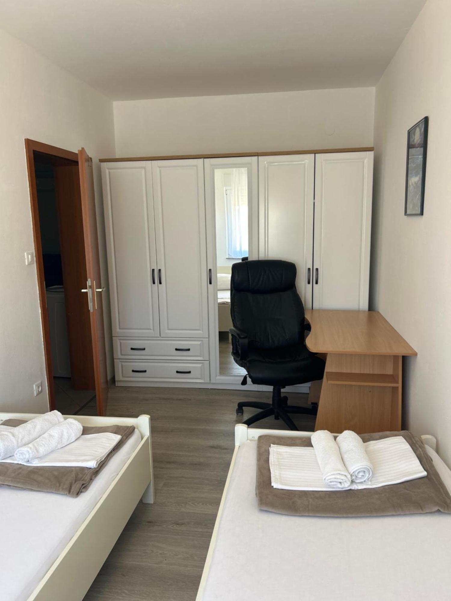 Apartments Purkovic Vodice Eksteriør bilde