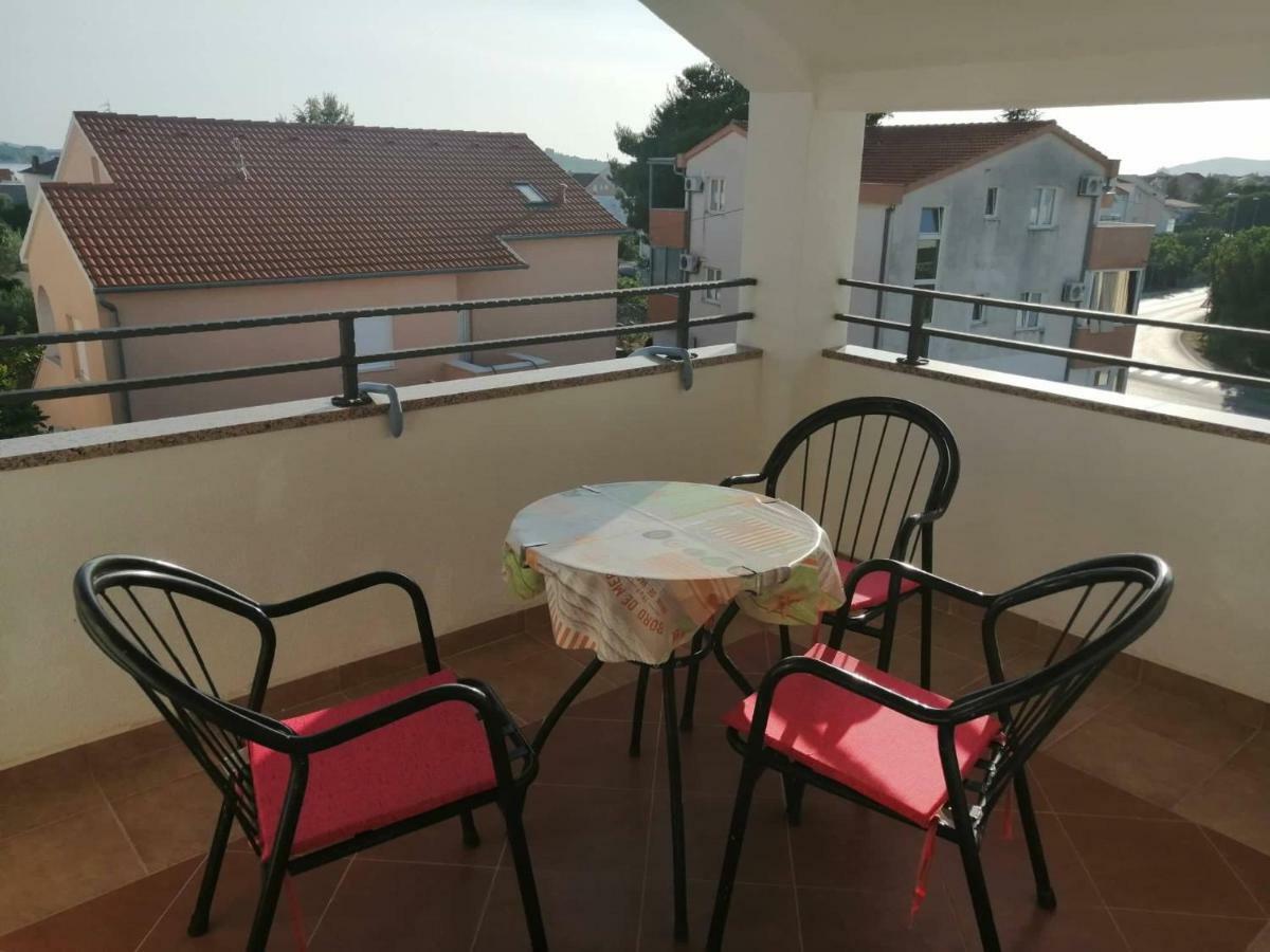 Apartments Purkovic Vodice Eksteriør bilde